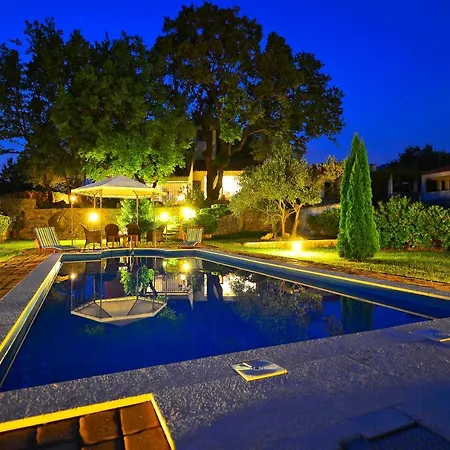 Isolated Terna -big Garden-pool-dalmatia Villa *