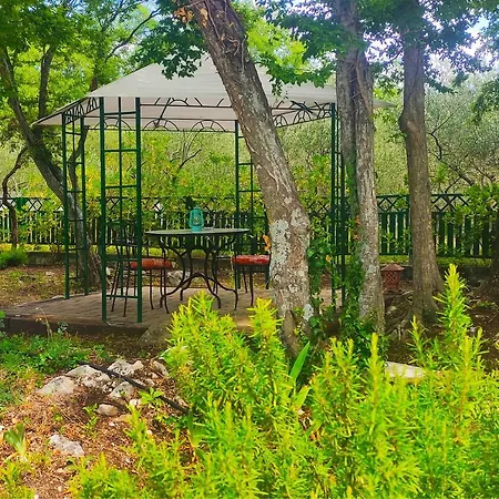 Isolated Terna -big Garden-pool-dalmatia Villa *