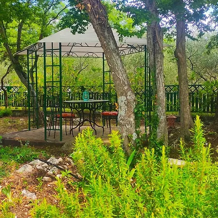 Isolated Terna -big Garden-pool-dalmatia Villa *