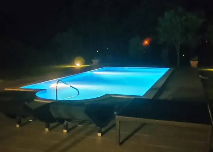 Isolated Terna -big Garden-pool-dalmatia Βίλα